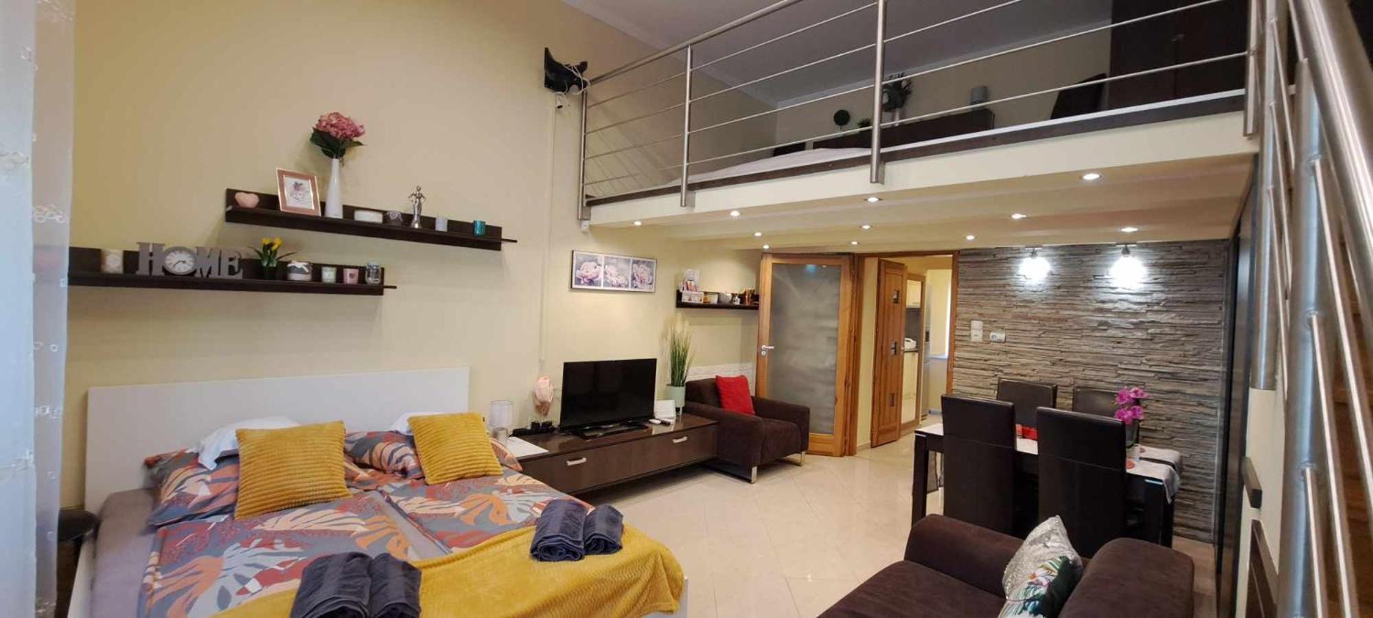 Szandi Belvarosi Apartman セゲド エクステリア 写真