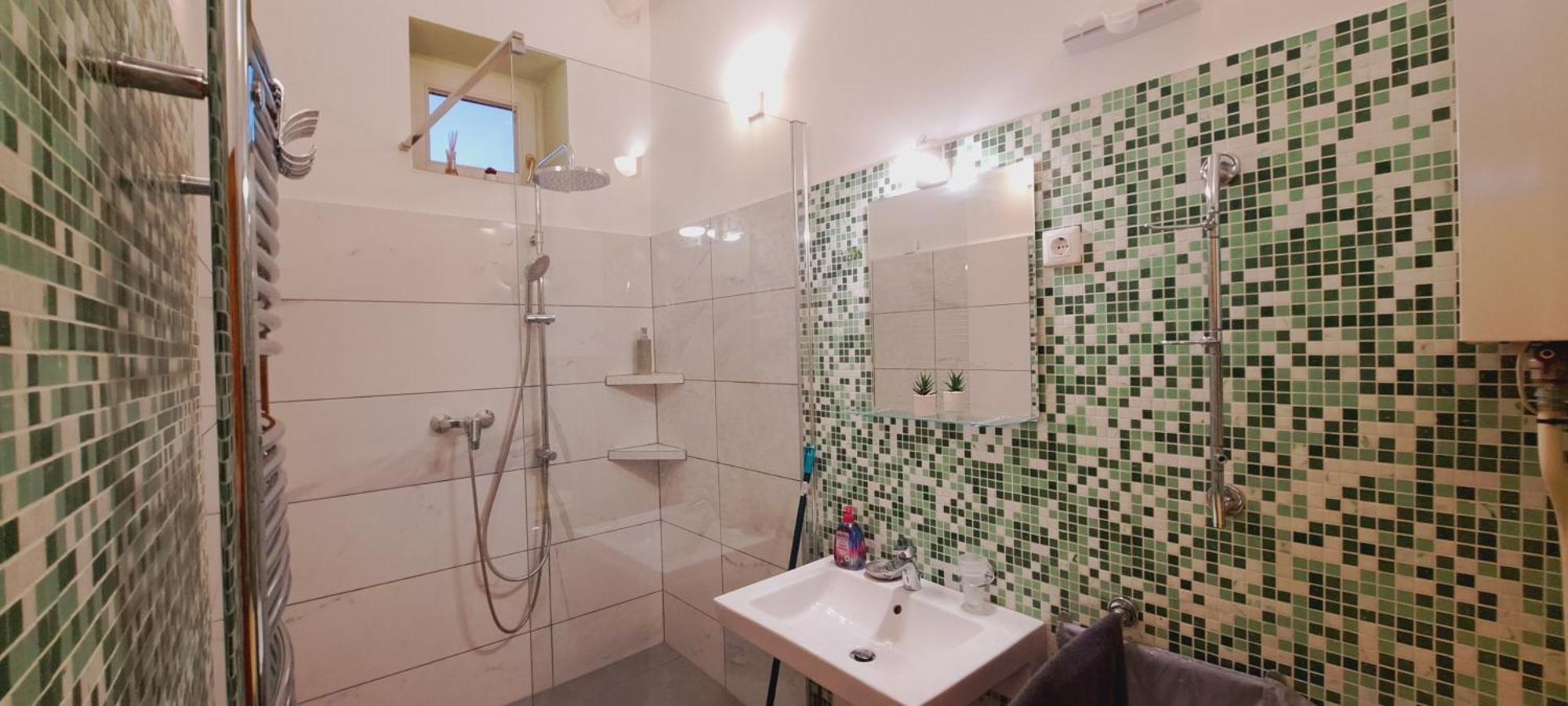 Szandi Belvarosi Apartman セゲド エクステリア 写真